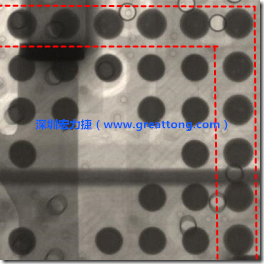 BGA錫球尺寸小于0.4mm，采用降低BGA內(nèi)圍襲球的錫膏量所得到X-Ray，稍微留意一下可以發(fā)現(xiàn)最外圈的錫量(圓的直徑)比其他內(nèi)圍的錫球上的錫量來得多一點(diǎn)點(diǎn)。也就是外圈的黑色圓形直徑比內(nèi)圈的圓形來得大一點(diǎn)點(diǎn)。