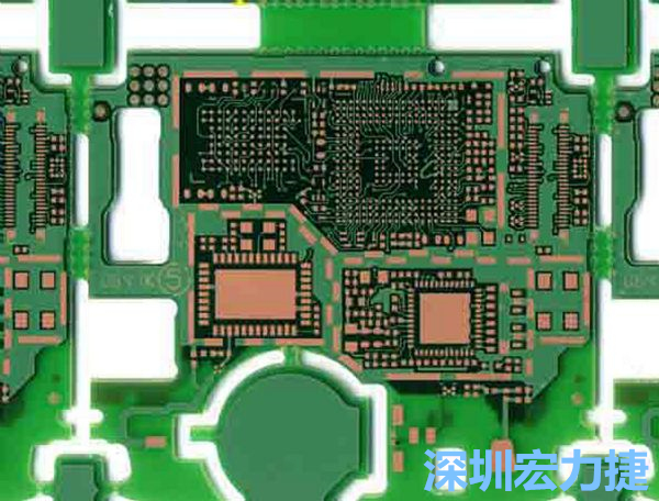 在產(chǎn)品極度要求小型化設(shè)計時，可利用HDI板材壓縮主板面積，同時具減輕重量優(yōu)點。