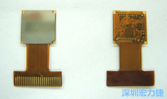 FPC可設(shè)計的電路復(fù)雜度與密度，比PCB遜色，但可適應(yīng)結(jié)構(gòu)的彈性結(jié)構(gòu)，成為電子產(chǎn)品設(shè)計重點。